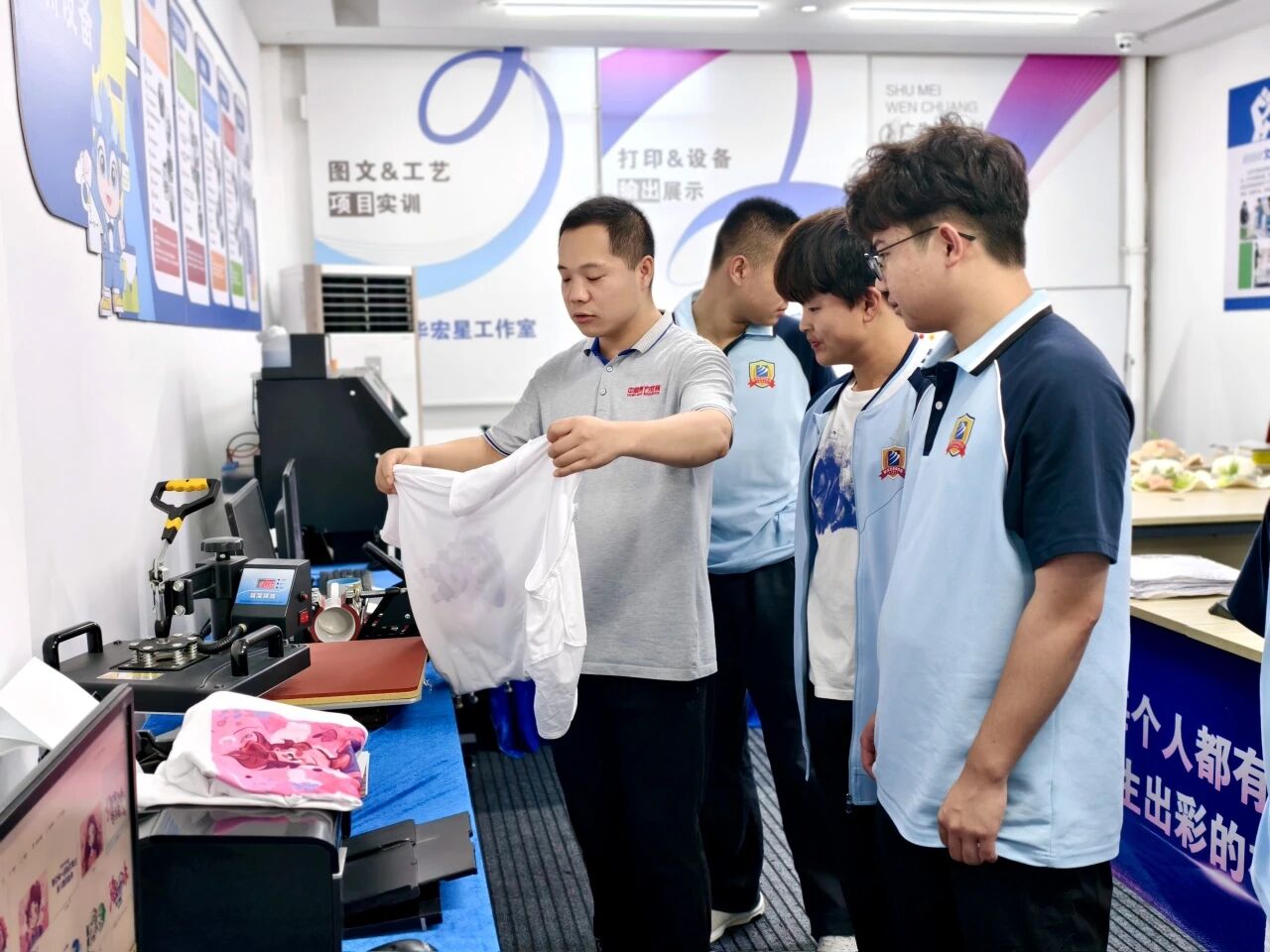 1761813578982195.jpg 微信图片_2025-10-29_173457_974.jpg