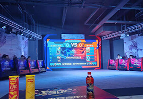 ���Ӿ���ѧУ