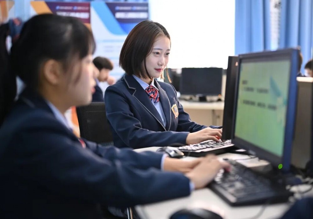 择优而学筑未来：优质校园环境是青少年成长···